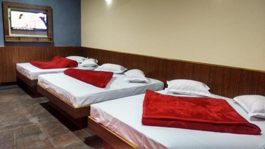 Sk Roomscottage Ooty Esterno foto